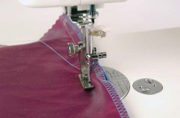 Pied fermeture réglable