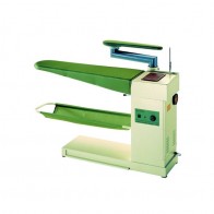 Table à repasser aspirante chauffante CASOLI Mod. TLA-81 + jeanette