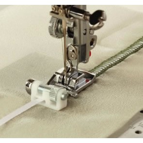 Pied ruban et paillettes